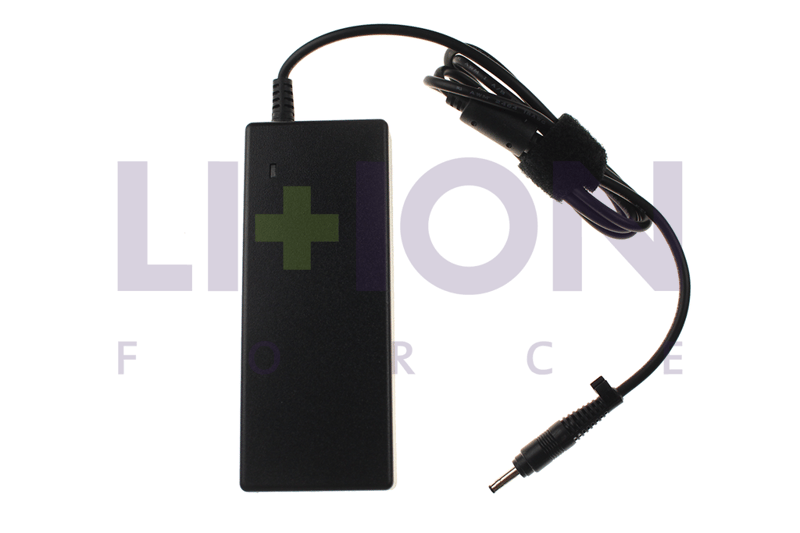 Carregador 19.5V 4.62A 90W - 4.0*1.7
