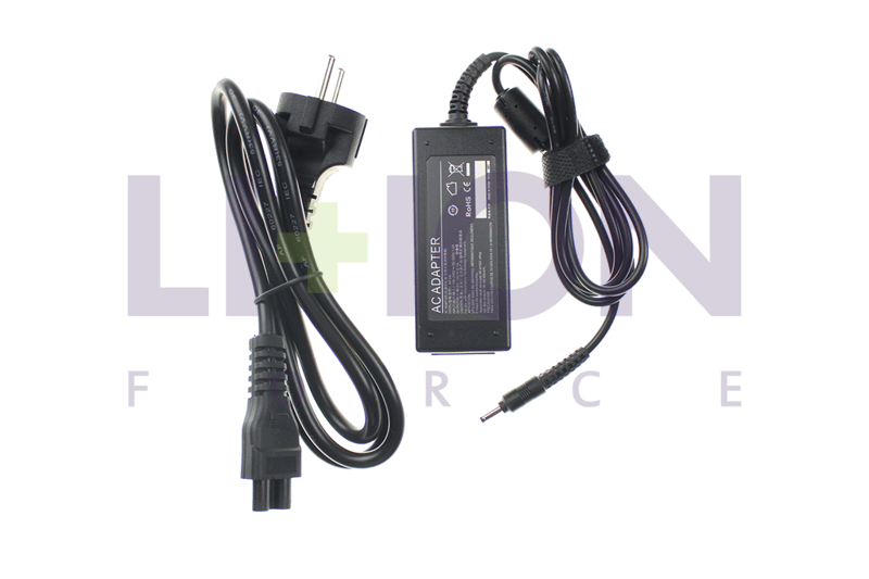 Carregador 19V 2.1A 40W - 3.0*1.1